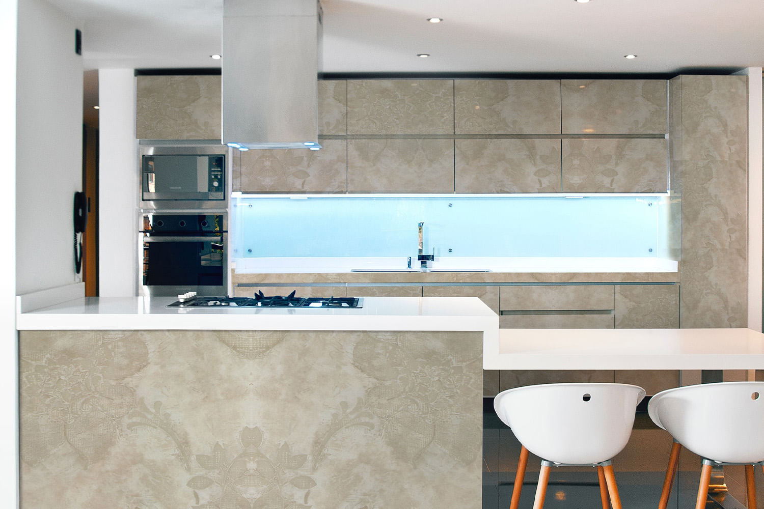 Stylish Kitchen Laminate Design Ideas | Laminate Sheets for Kitchen |  Royale Touche, image size:1500x1000